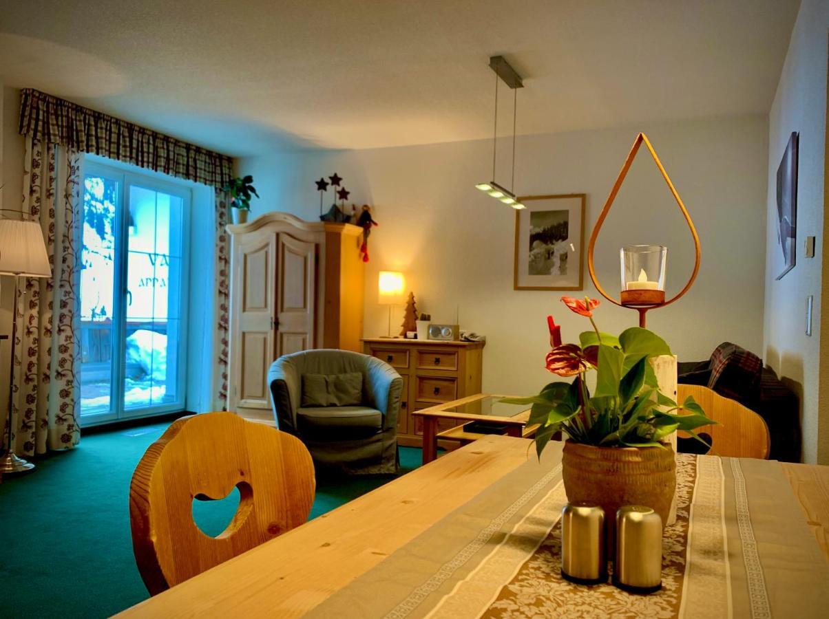 לך אם ארלברג Haus Bergwelt - Appartements מראה חיצוני תמונה